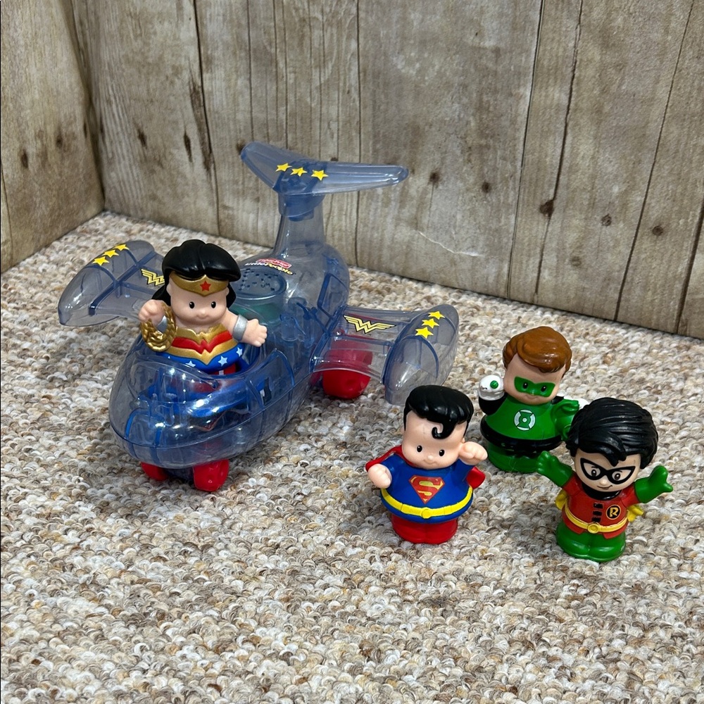 Fisher-Price Little People Wonder Woman & her Invisible Jet w/ bonus DC Hero’s